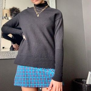 SOLD Aritzia (Wilfred) black turtleneck